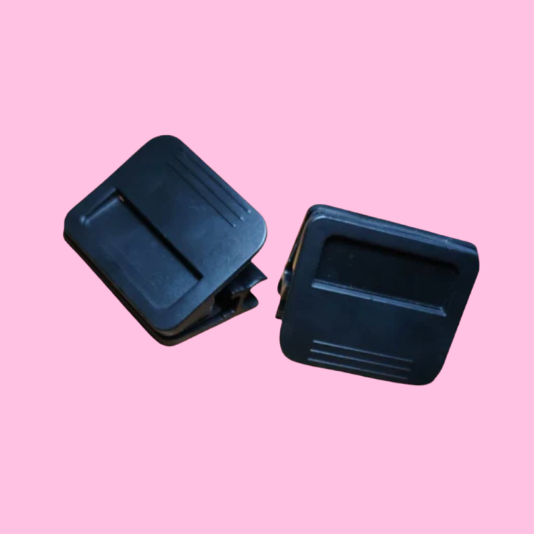 Double Pack Digital LED Photography-Grade Light with Multi-Use Clip Accessory